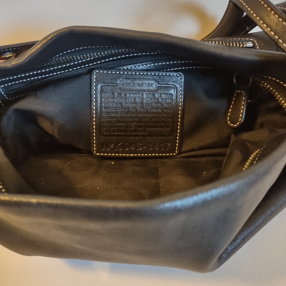 Vintage  Coach, genuine leather  black handbag.